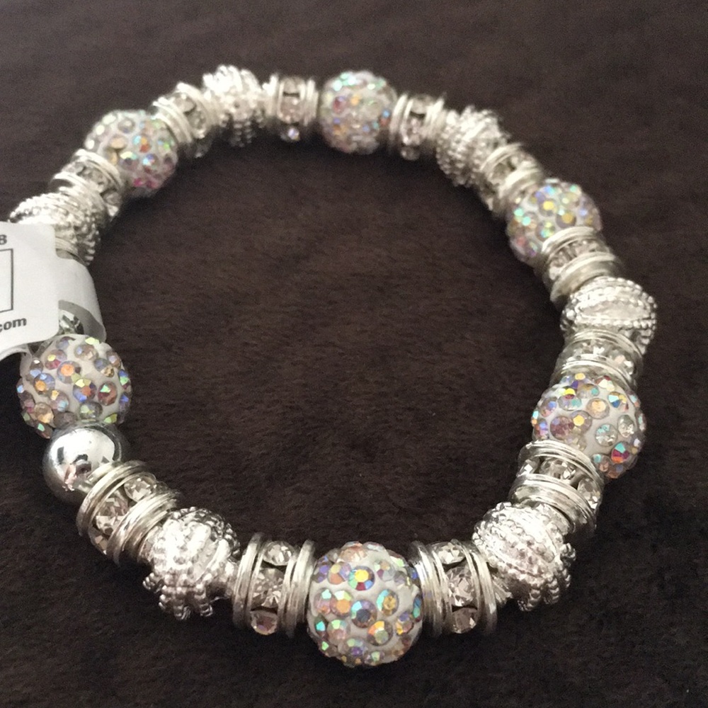 4 for $20 💫 | Silver beaded bracelet
